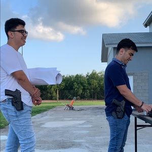 Meet your Posher, Cesar